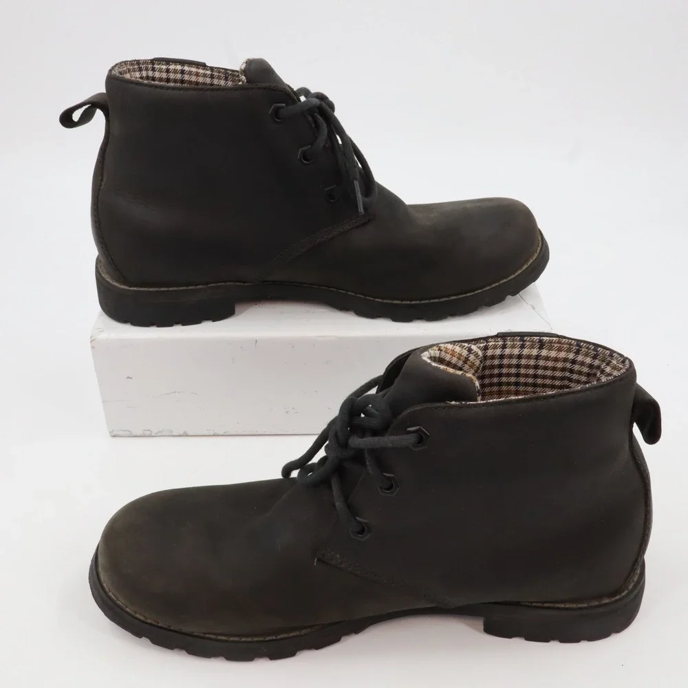 Columbia Chukka Boots Men 10.5 Dark Brown Leather Waterproof BM2861-010 Lug Sole
